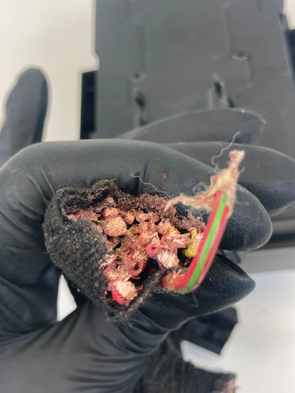 2018-2021 CHEVROLET TRAX 1.4L CABIN FUSE RELAY BOX JUNCTION BLOCK OEM