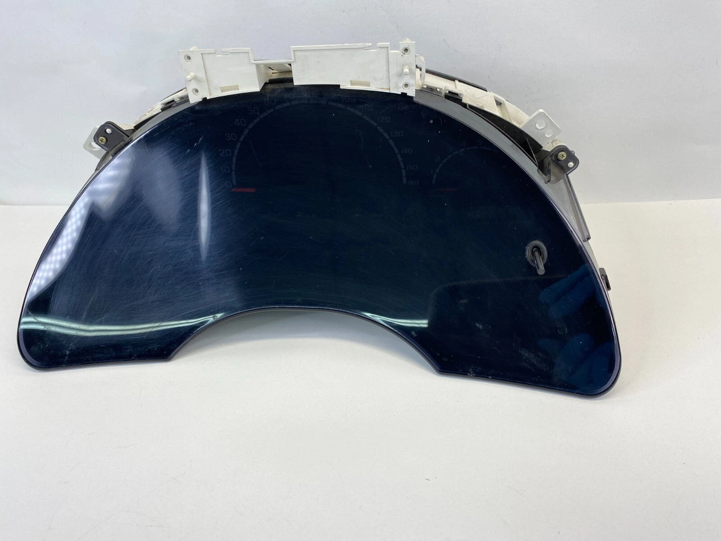 04 05 CHRYSLER PACIFICA DASH CLUSTER SPEEDOMETER GAUGES 212.086 MILES 05082902AB