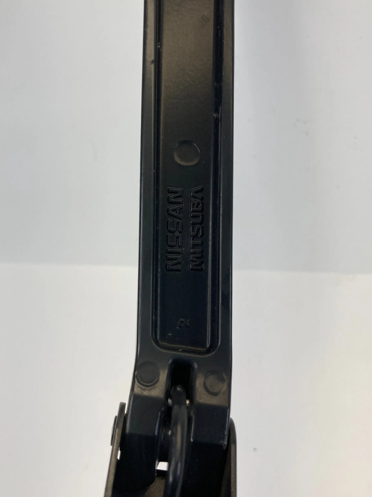 2008 09 10 11 12 2013 NISSAN ROGUE FRONT WINDSHIELD WIPER ARM WIPERARM