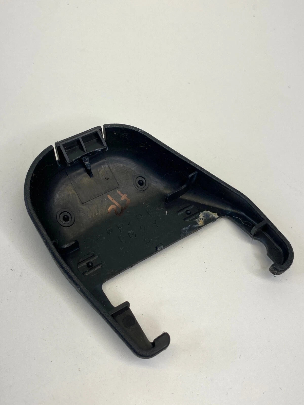 2002 2003 02 03 LEXUS ES300 FRONT RIGHT SEAT TRACK END COVER CAP TRIM PANEL OEM