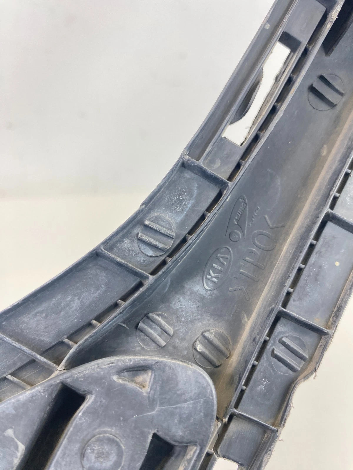 2014 2015 2016 Kia Forte SEDAN Front Bumper Lower Grill Grille 86522-A7000 OEM