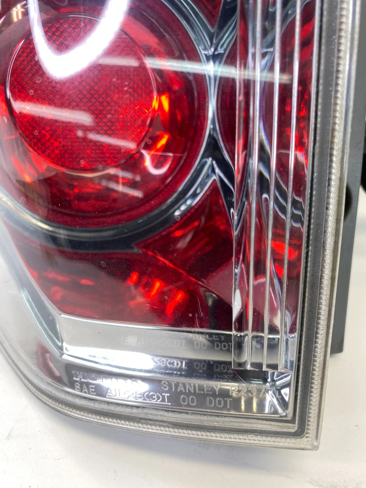 2006-2008 HONDA PILOT LEFT DRIVER SIDE TAILLIGHT TAIL LIGHT LAMP & HARNES OEM