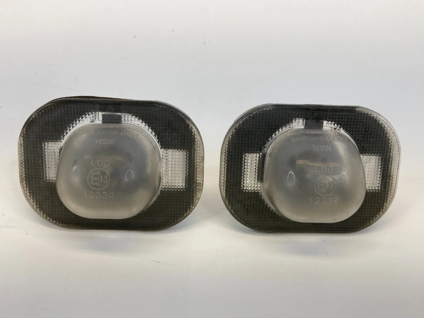 2010-2013 KIA FORTE SEDAN REAR LICENSE LAMP PLATE LIGHT PAIR SET 92501-1M0 OEM