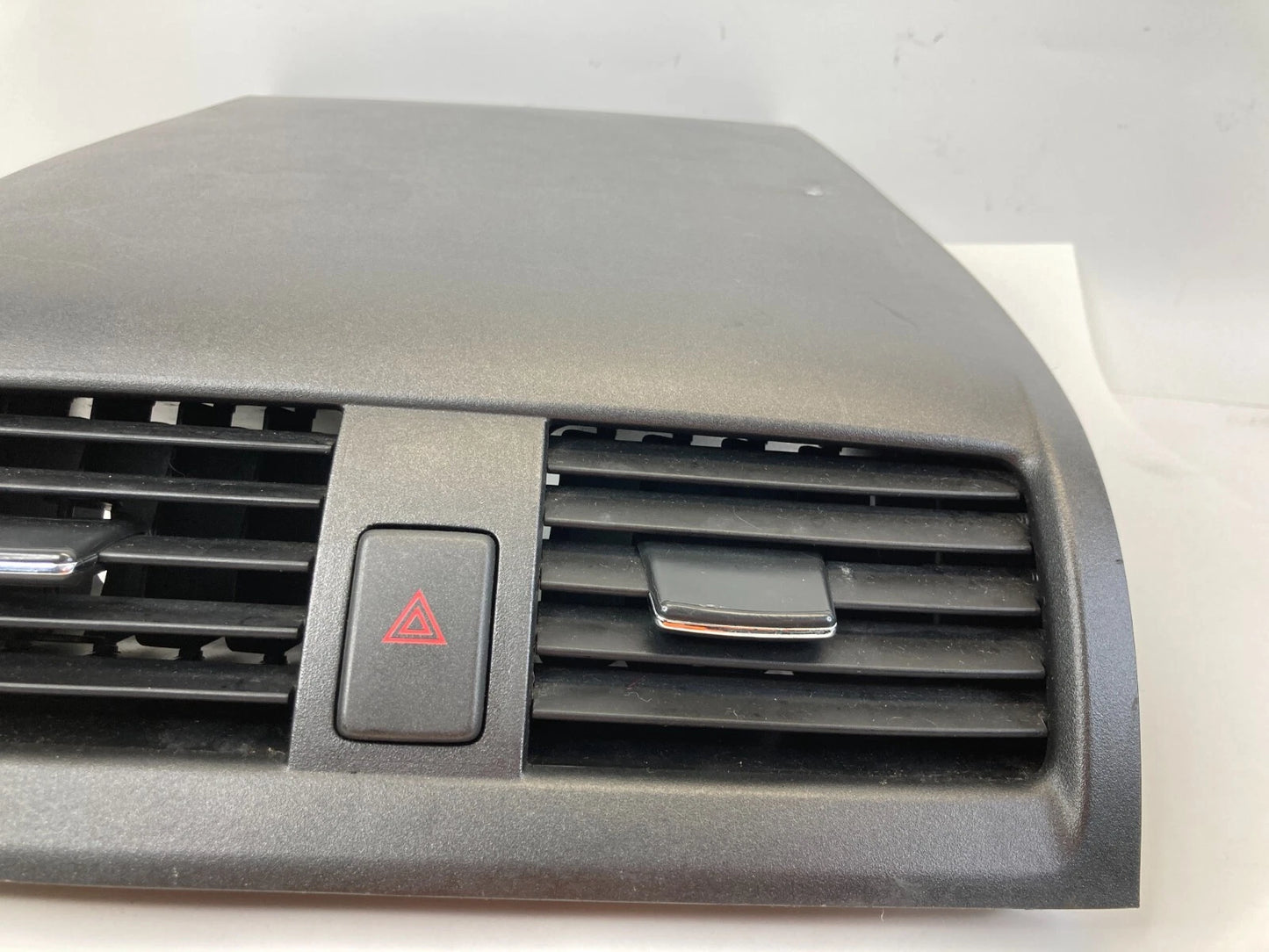 2003-2007 HONDA ACCORD DASH CENTER AIR VENT TRIM W HAZARD SWITCH 77270-SDA-A010