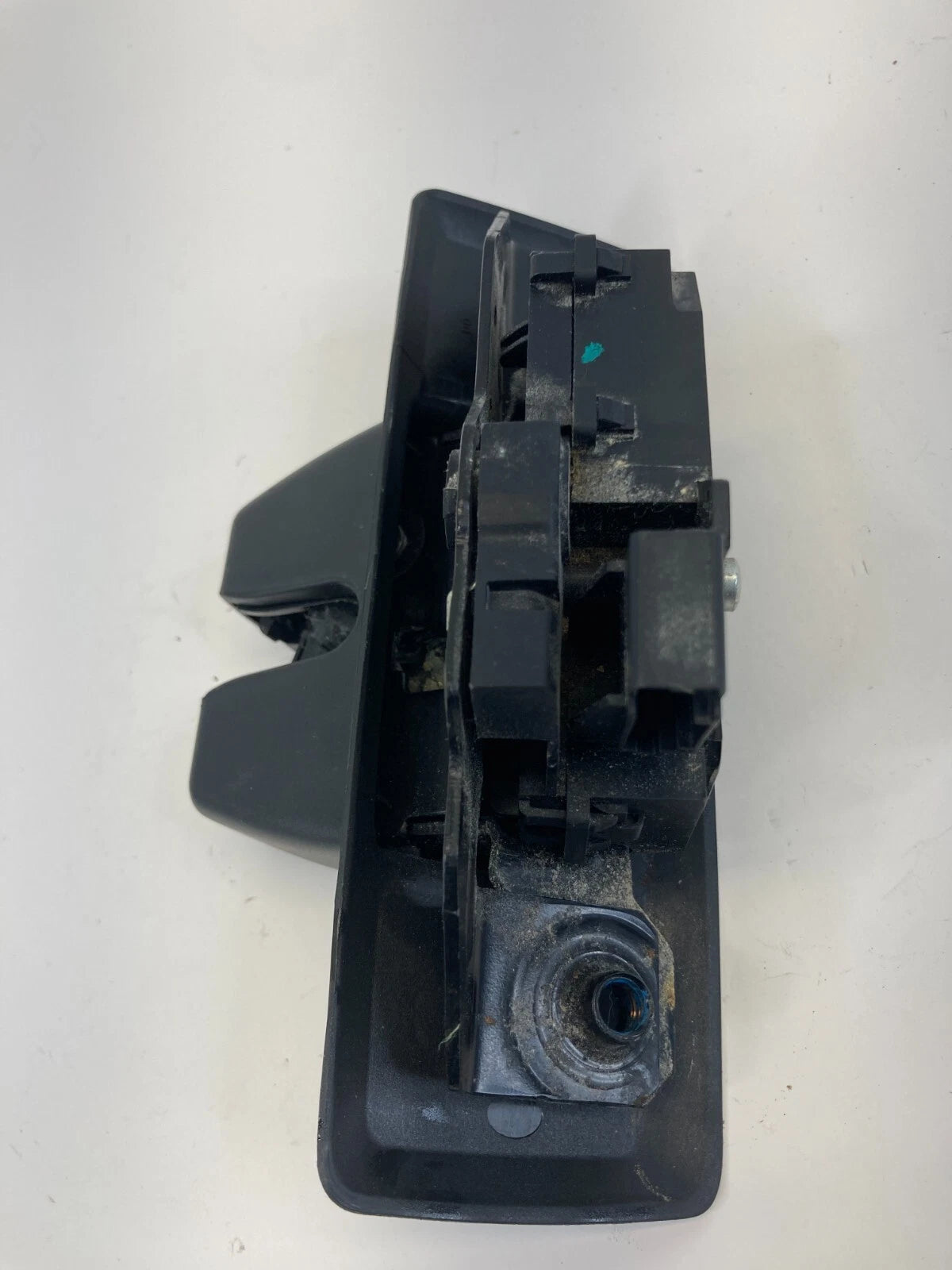 12-20 CHEVROLET SONIC 13-25 MALIBU REAR TRUNK LOCK LATCH ACTUATOR RELEASE OEM