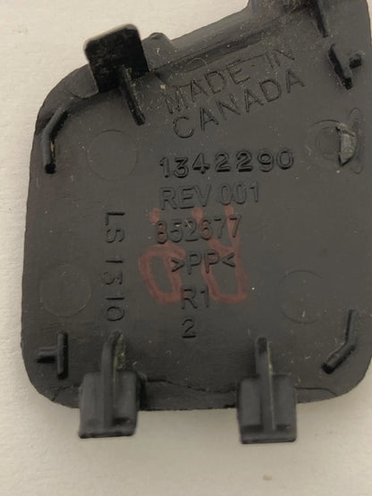 2006-2011 CHEVROLET IMPALA REAR RIGHT INNER DOOR PANEL SCREW COVER CAP 1342290