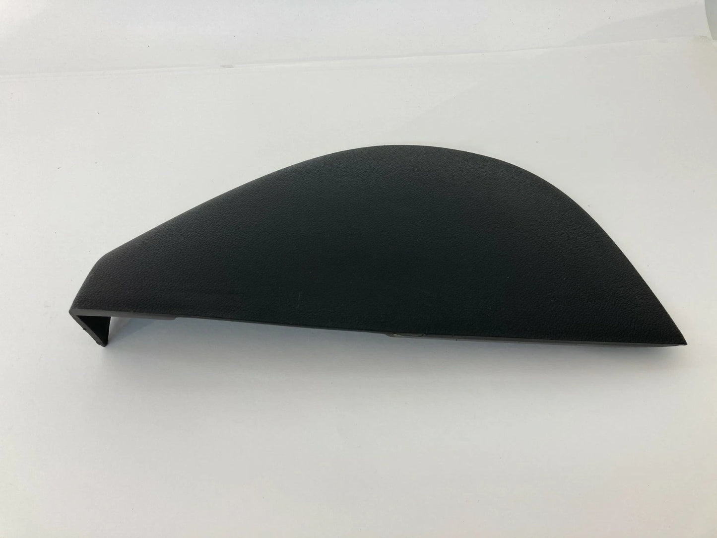 07-10 SATURN OUTLOOK FRONT RIGHT PASSENGER SIDE DASH END TRIM COVER 20872004