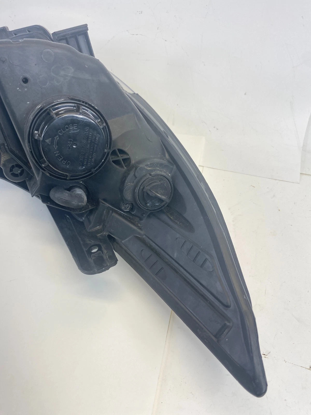 2011-2014 Hyundai Sonata Front Left Side Headlight Headlamp Halogen 92101-3Q