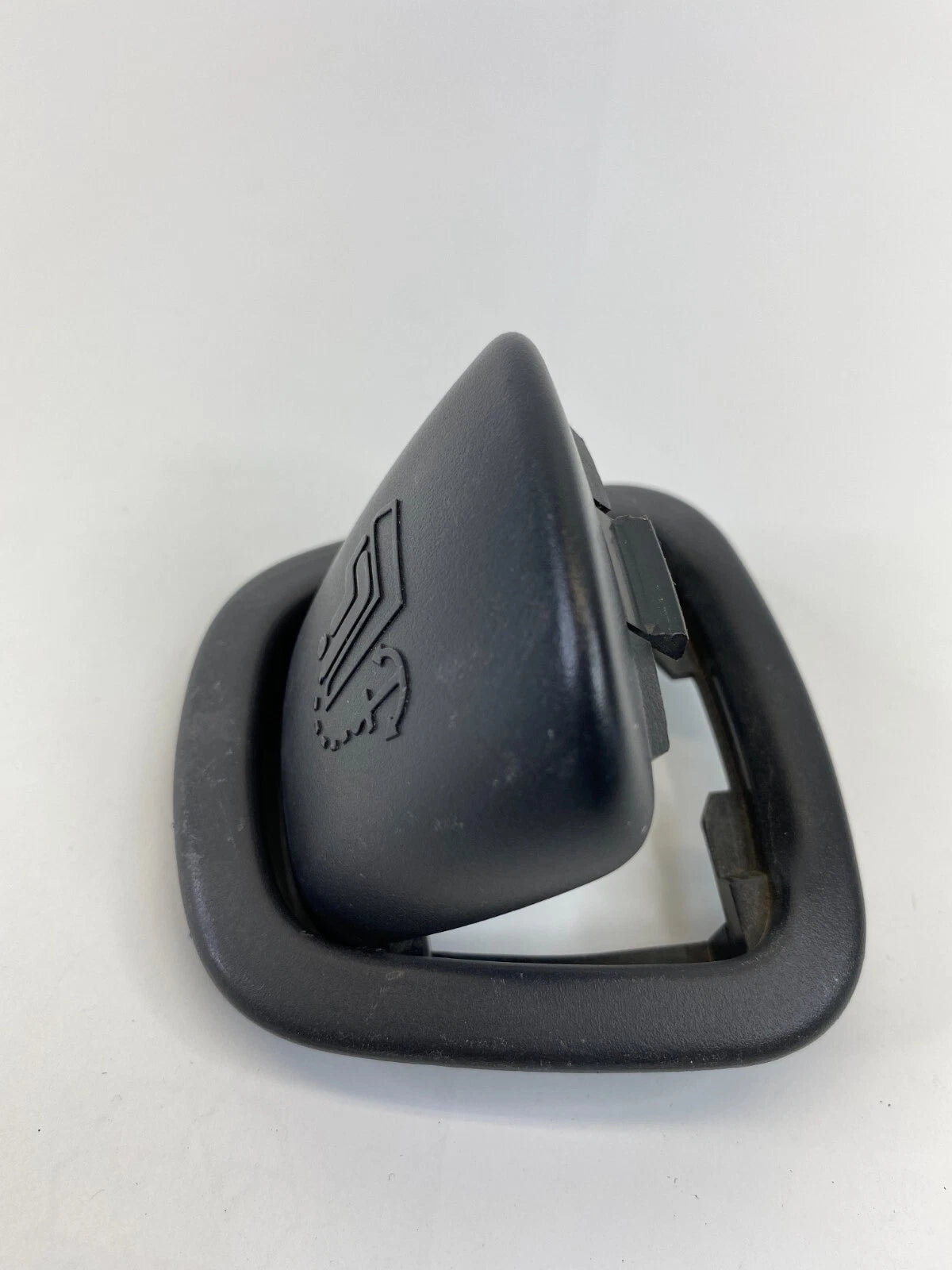 11-19 FORD FIESTA REAR DECK SEAT CHILD SAFETY ANCHOR HOOK COVER CAP TRIM OEM