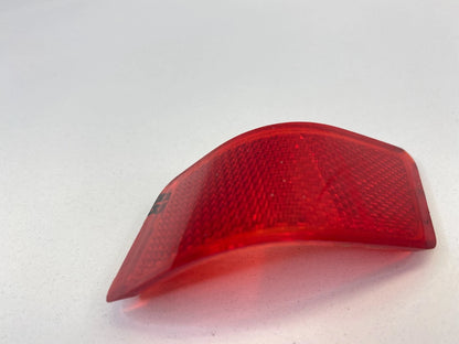 2004-2008 CHRYSLER PACIFICA REAR RIGHT SIDE INTERIOR DOOR LIGHT LAMP REFLECTOR