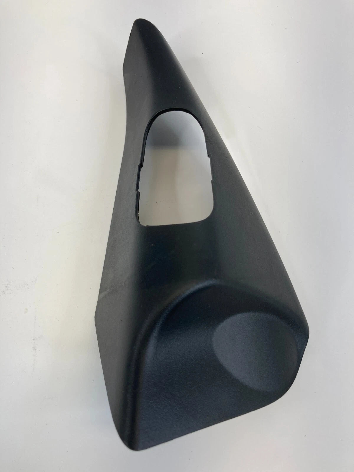 03-11 SAAB 9-3 93 SEDAN FRONT LEFT DRIVER SIDE INNER DOOR CORNER COVER 12794342
