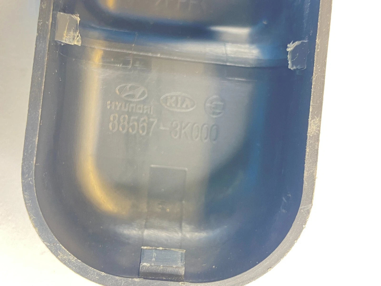 07 08 09 10 HYUNDAI ELANTRA SEDAN SEAT TRACK END COVER TRIM CAP 88567-3K000 OEM