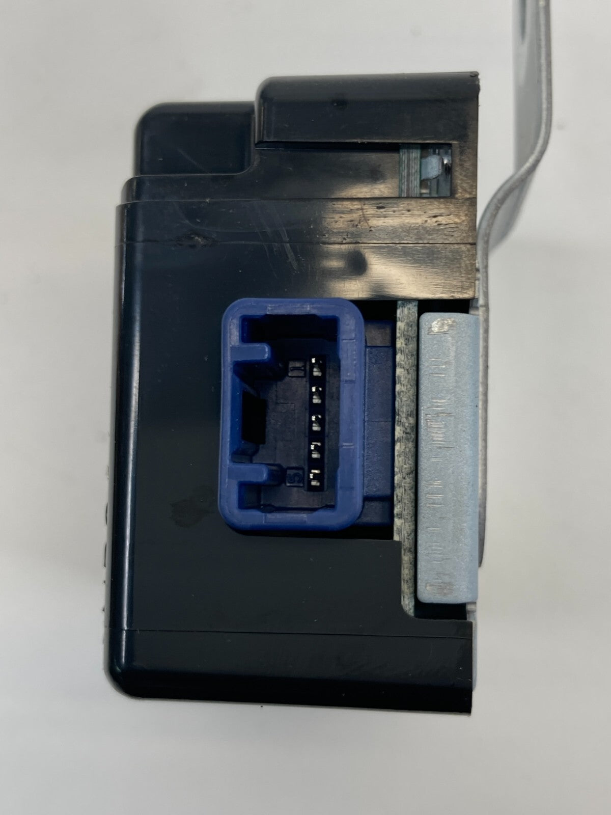 2010-2015 Toyota Prius Smart Door Control Receiver Module Computer 89740-47050