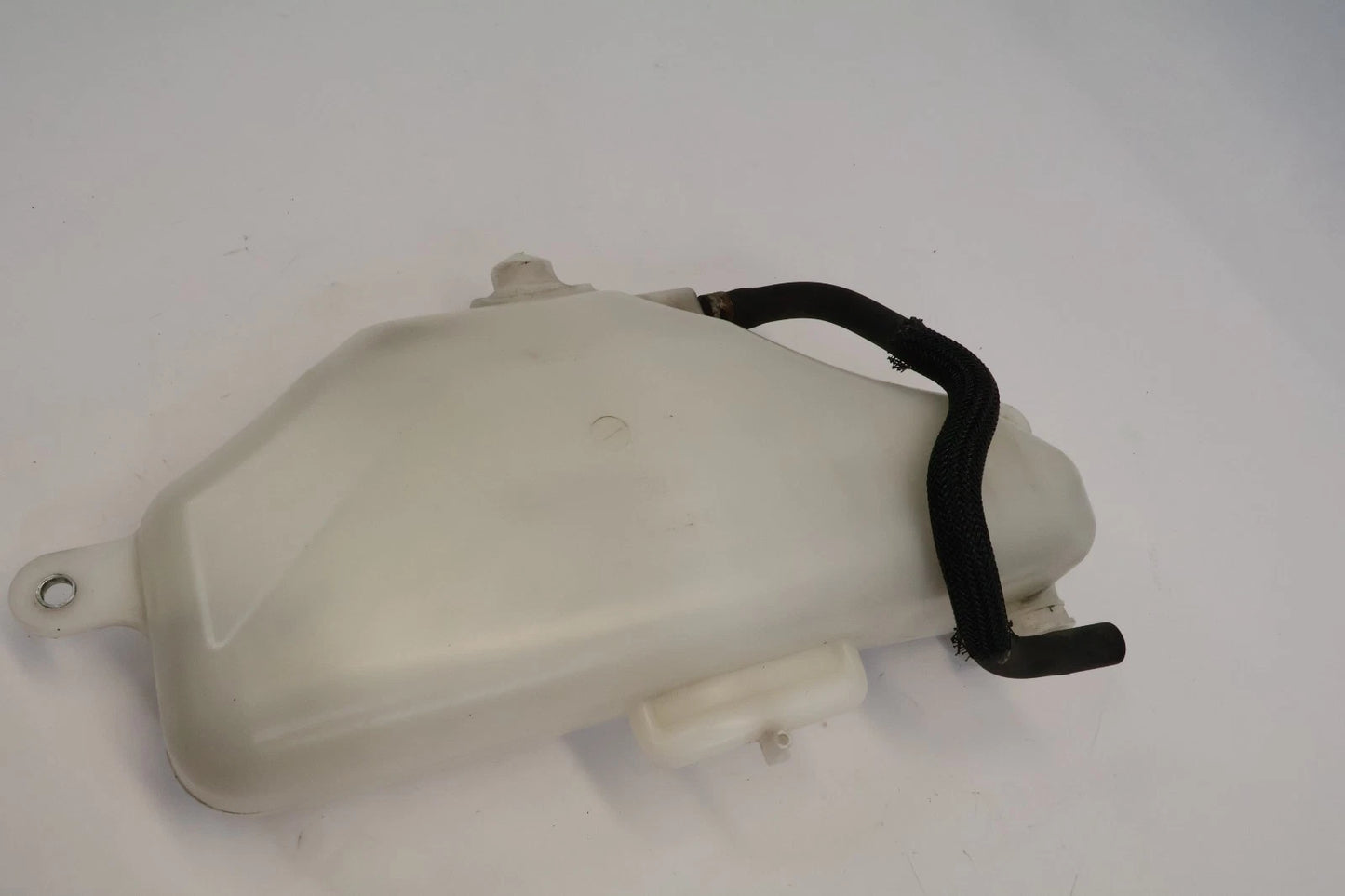 2010-2013 SUZUKI KIZASHI COOLANT RESERVOIR RECOVERY TANK BOTTLE OEM