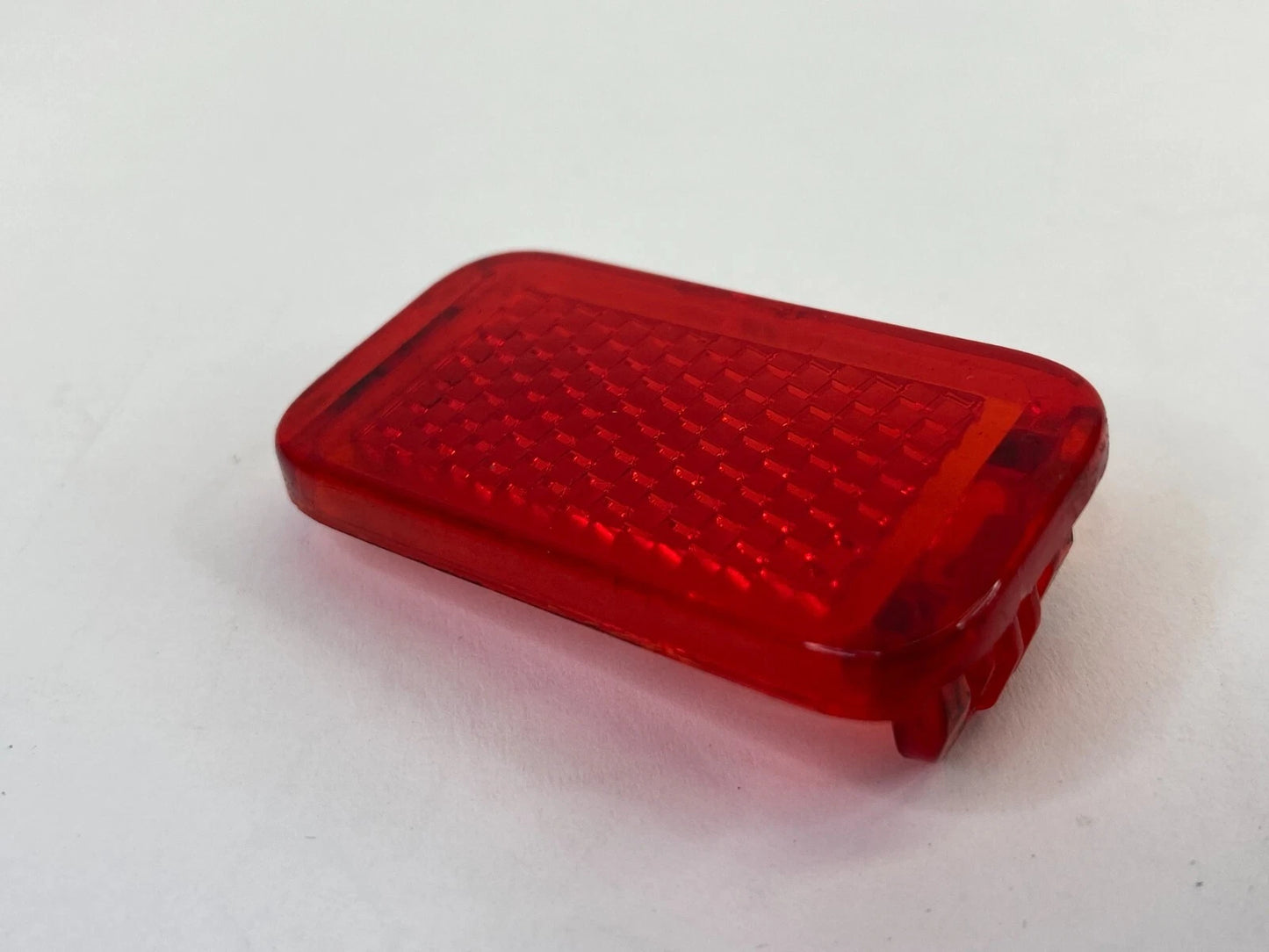 2013-2019 FORD ESCAPE FRONT RIGHT PASSENGER SIDE DOOR REFLECTOR LENS RED OEM