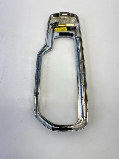 07-17 CHEVY EQUINOX CENTER CONSOLE GEAR SHIFTER BEZEL TRIM CHROME 20885260 OEM