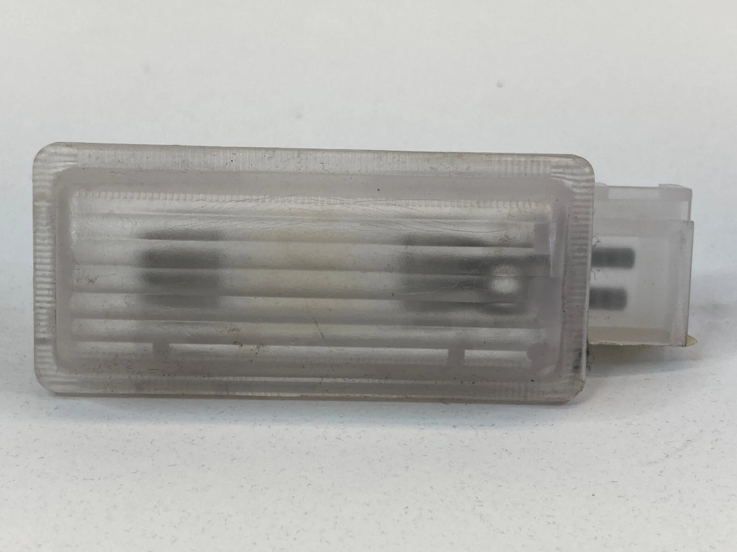 2000 01 02 03 04 05 2006 MERCEDES-BENZ S500 FRONT INTERIOR COURTESY LIGHT LAMP