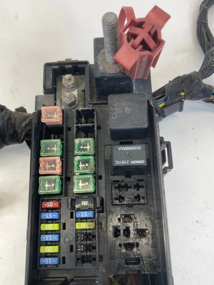 03-05 CHRYSLER PT CRUISER 2.4L A/T ENGINE FUSE RELAY BOX JUNCTION BLOCK ASSY OEM