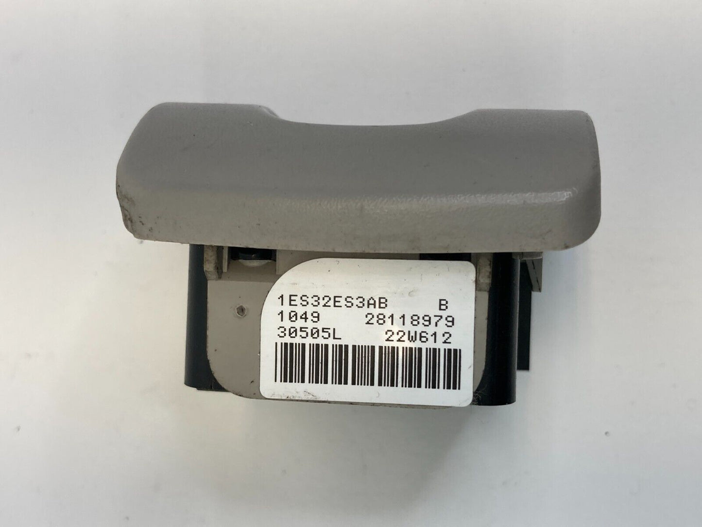 08-10 Dodge Grand Caravan Rear Right Power Sliding Door Switch 1ES32ES3AB OEM