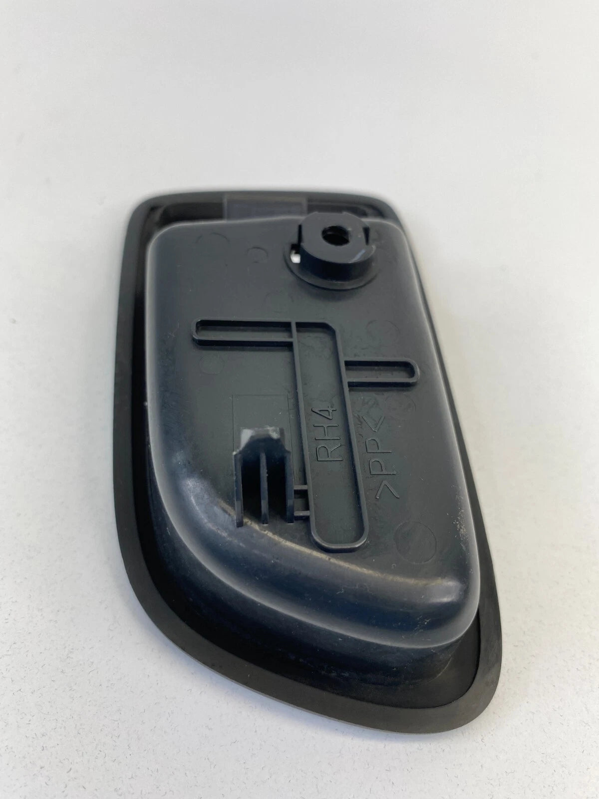 2004-2009 MAZDA 3 MAZDA3 REAR RIGHT SIDE INTERIOR DOOR HANDLE COVER BEZEL OEM