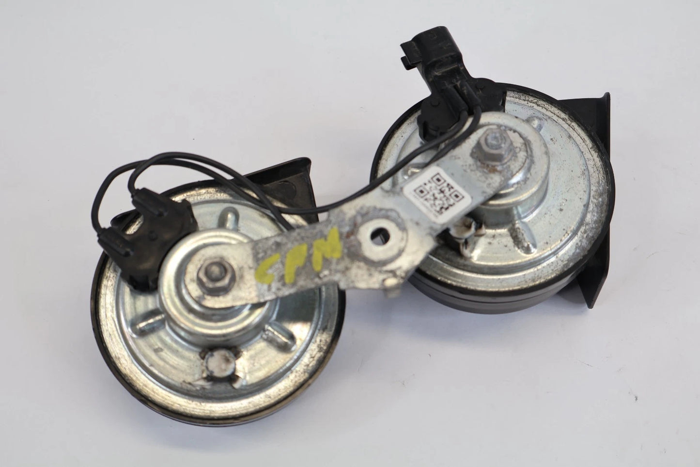 2020-2024 FORD EXPLORER LOW & HIGH TONE HORN ALARM SIREN SIGNAL E3007042 OEM