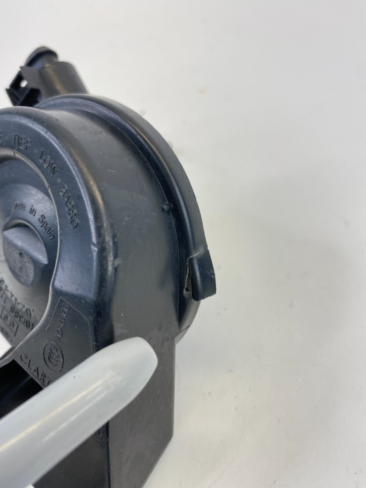 09 10 11 12 13 14 15 16 Audi A4 A4 Quattro Low Note Horn Siren Alarm Assembly