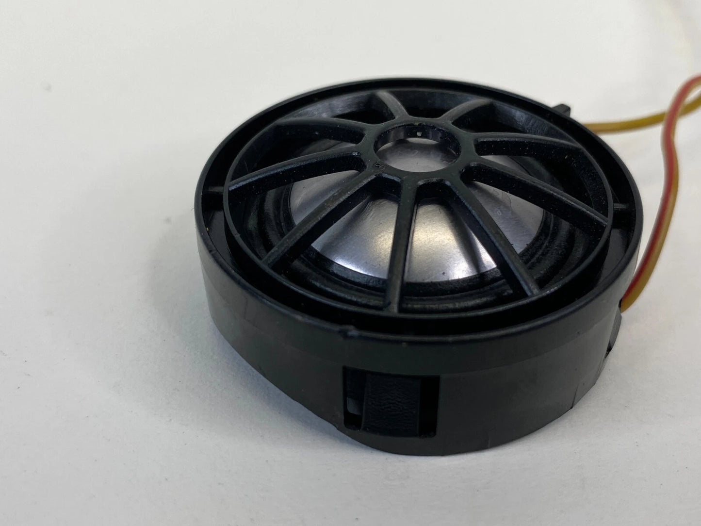 2006-2010 BMW 550I FRONT RIGHT PASSENGER DOOR TWEETER SPEAKER 6978631A101 OEM