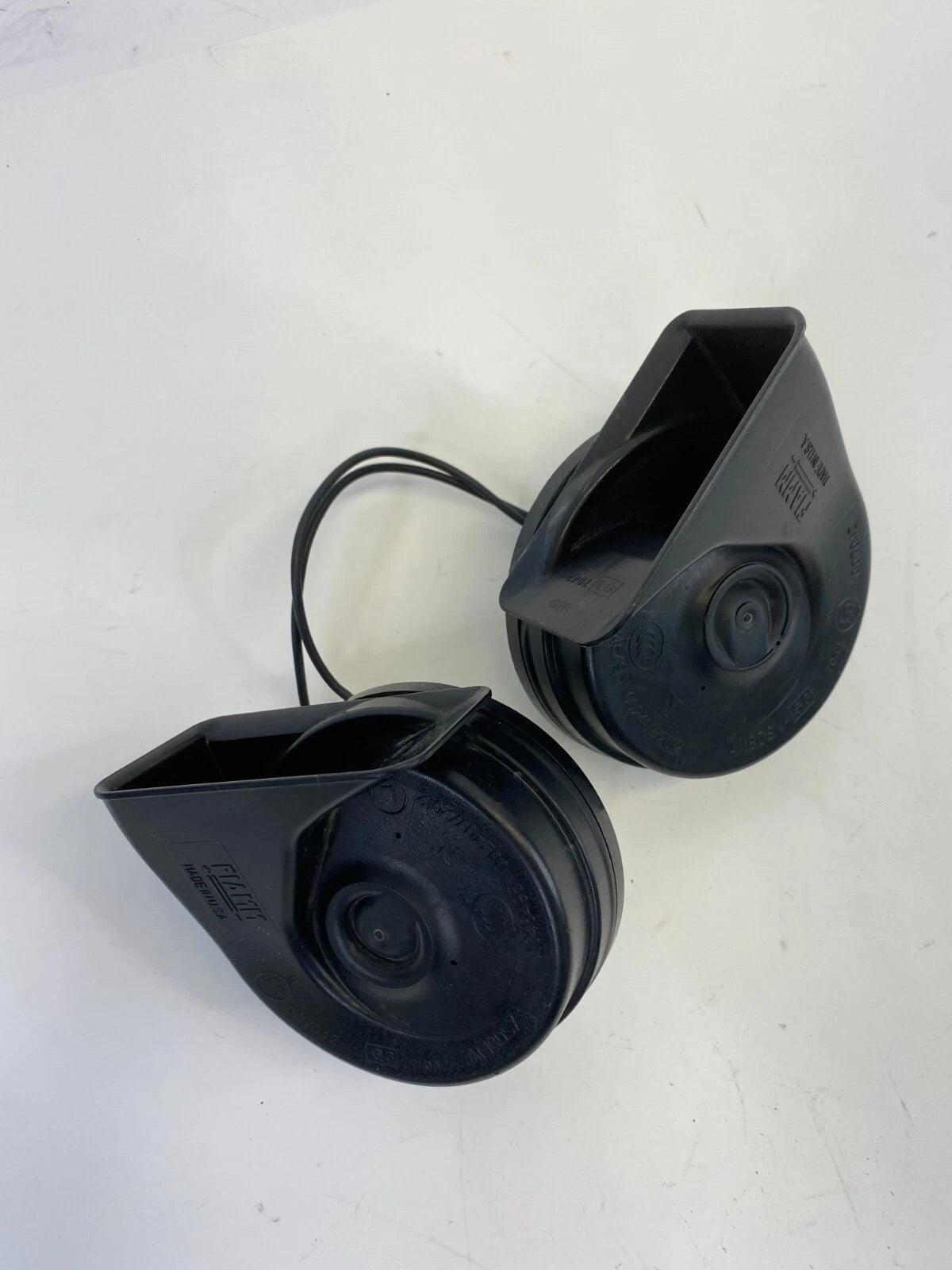 2013-2016 FORD FUSION LOW & HIGH TONE HORN ALARM DUAL SIREN SIGNAL E3007042 OEM