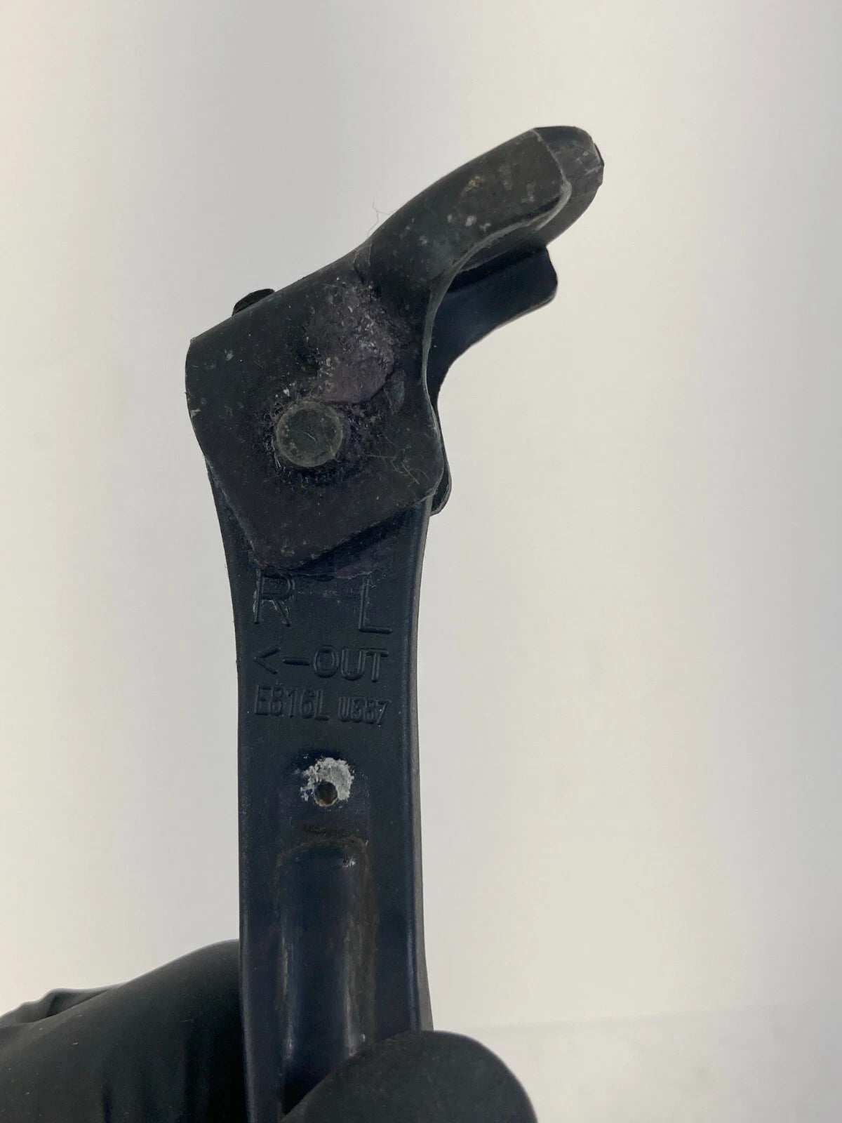 2007-2015 LINCOLN MKX REAR RIGHT BACK DOOR CHECK STOP STOPPER STRAP OEM