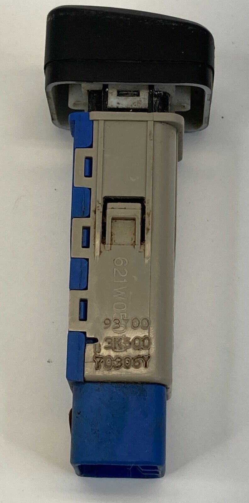 2006-2008 Hyundai Sonata Left Driver Side Seat Heater Control Button Switch OEM