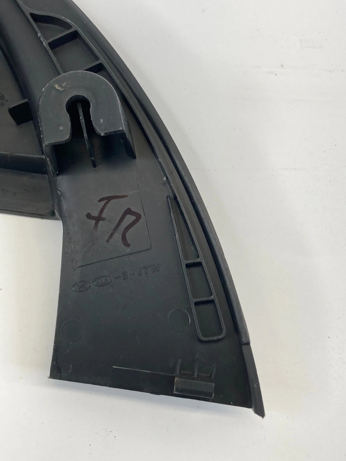 11 12 13 14 HYUNDAI SONATA FRONT RIGHT INNER DOOR MIRROR CORNER COVER 876603S000