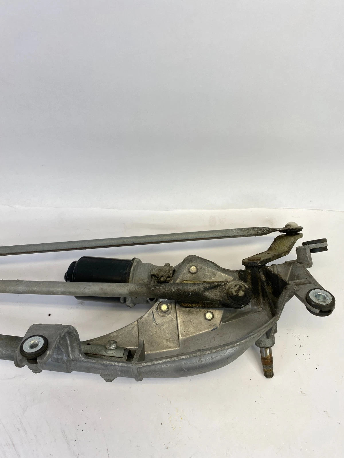 2005-2010 HONDA ODYSSEY FRONT WINSHIELD WIPER MOTOR W/ TRANSMISSION LINKAGE OEM