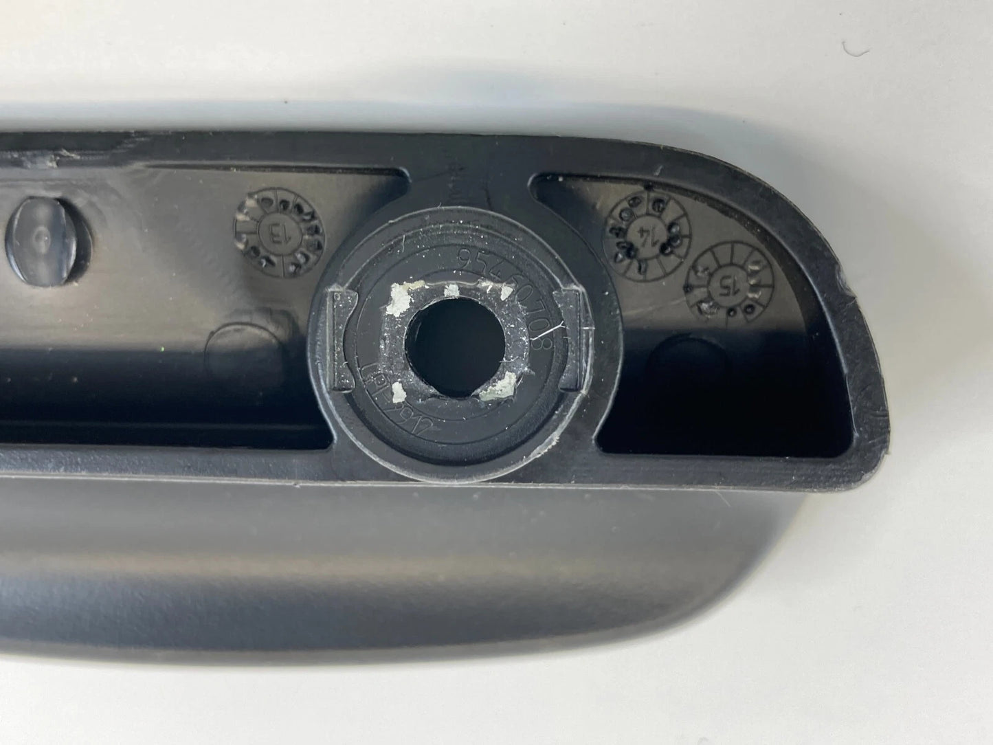 2016 CHEVROLET CRUZE LIMITED TRUNK DECK LID INTERIOR INSIDE PULL HANDLE 95460708