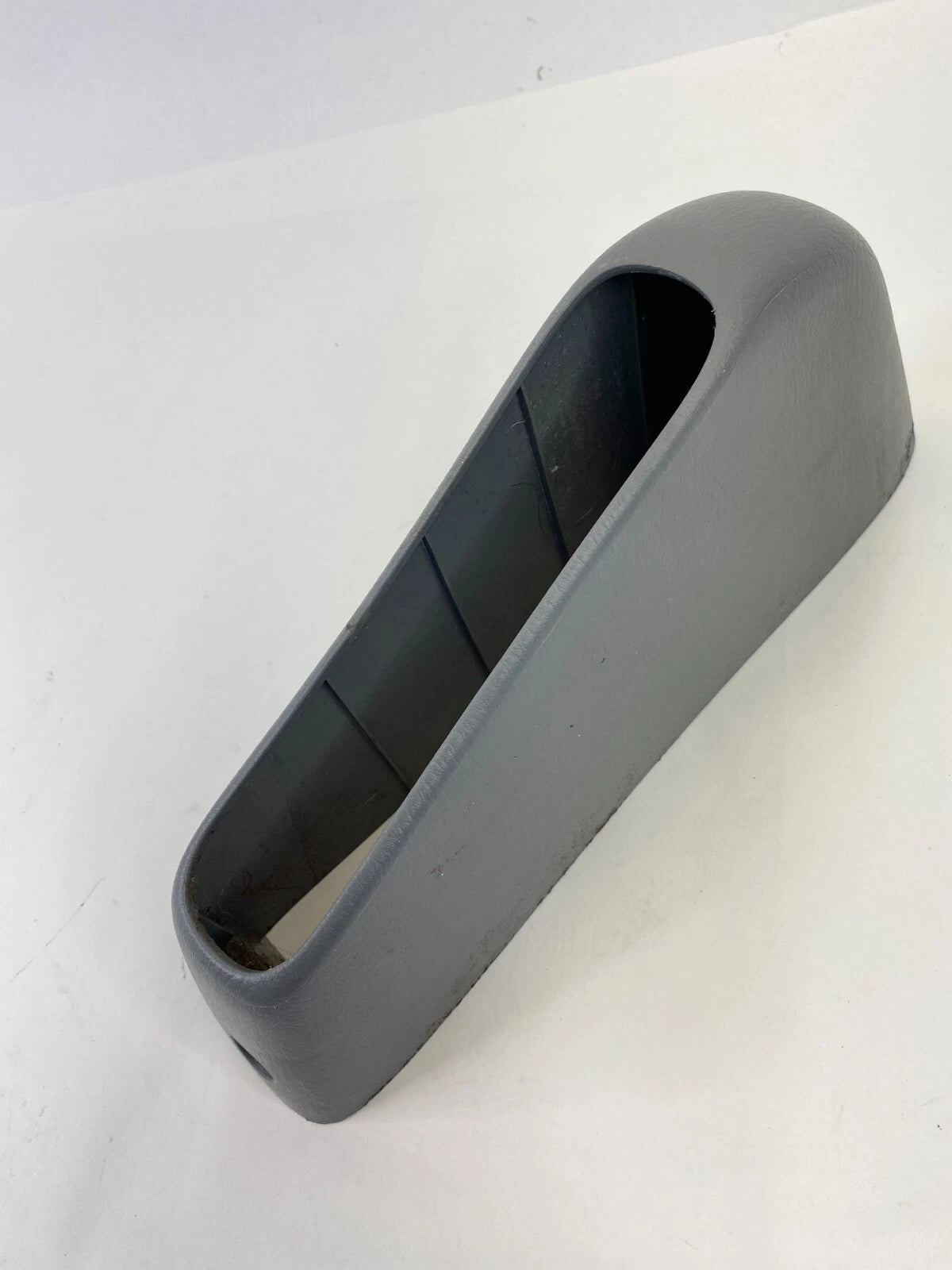 2000-2006 MAZDA MPV CONSOLE BRAKE HANDLE COVER TRIM BEZEL BEZEL LC62-44-140 OEM