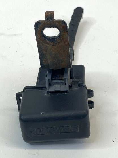 2011-2014 HYUNDAI SONATA 2.4L DIAGNOSTIC PLUG PORT SOCKET CONNECTOR MG632867 OEM