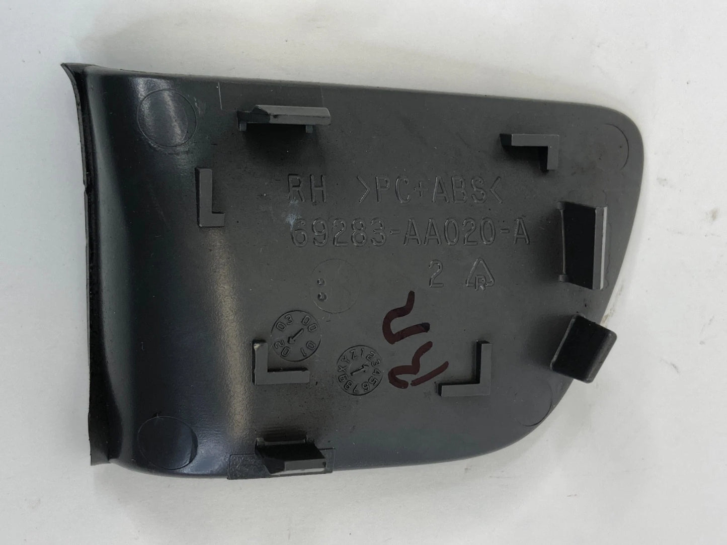 02-06 TOYOTA CAMRY REAR RIGHT INNER DOOR PLUG SCREW COVER TRIM 69283-AA020 OEM