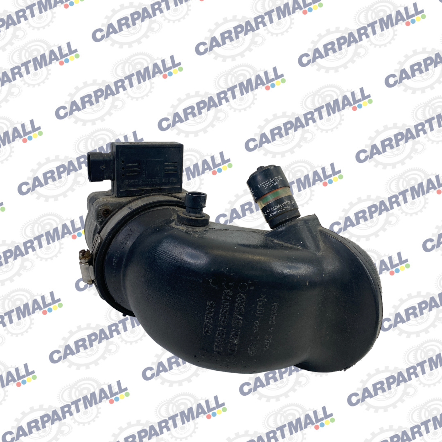 1999 2000 Cadillac Escalade 5.7L 16V Engine Air Intake Pipe Outlet Duct 15713005