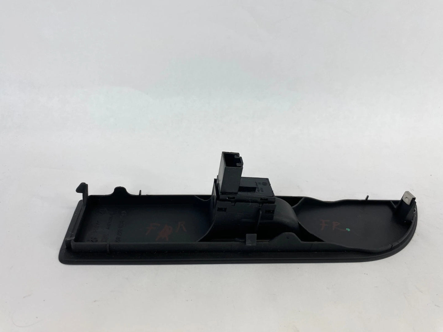 2009-2017 VOLKSWAGEN CC FRONT RIGHT DOOR POWER WINDOW SWITCH 3C8857858G OEM