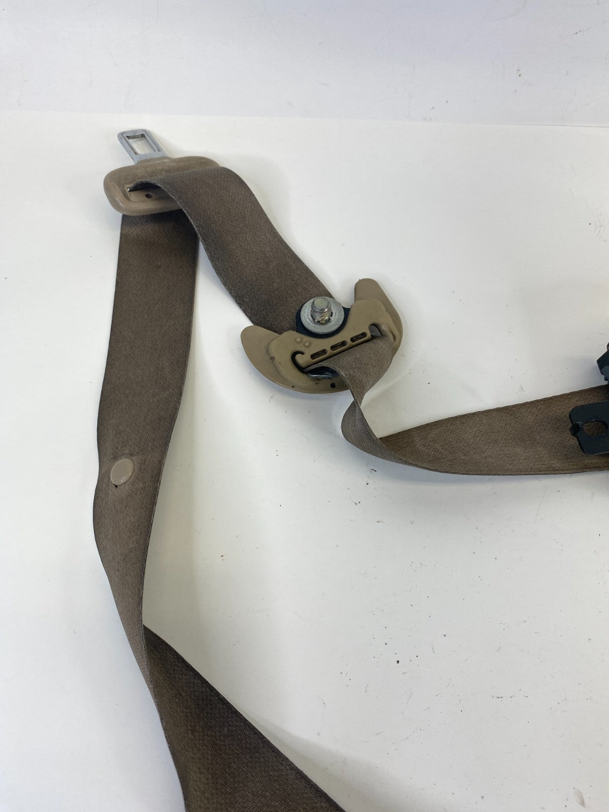 2005-2007 Kia Sportage Front Left Driver Side Seat Belt Retractor 88810-1F500