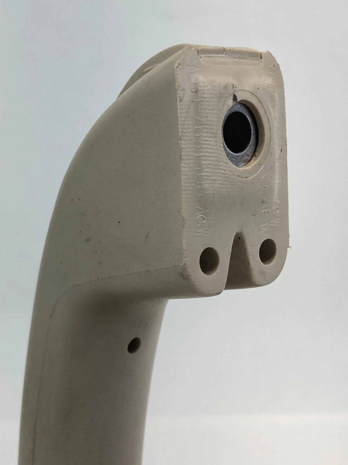 03 04 Ford Escape Roof Front Right Grab Grip Assist Handle YL84-7831406-ACW