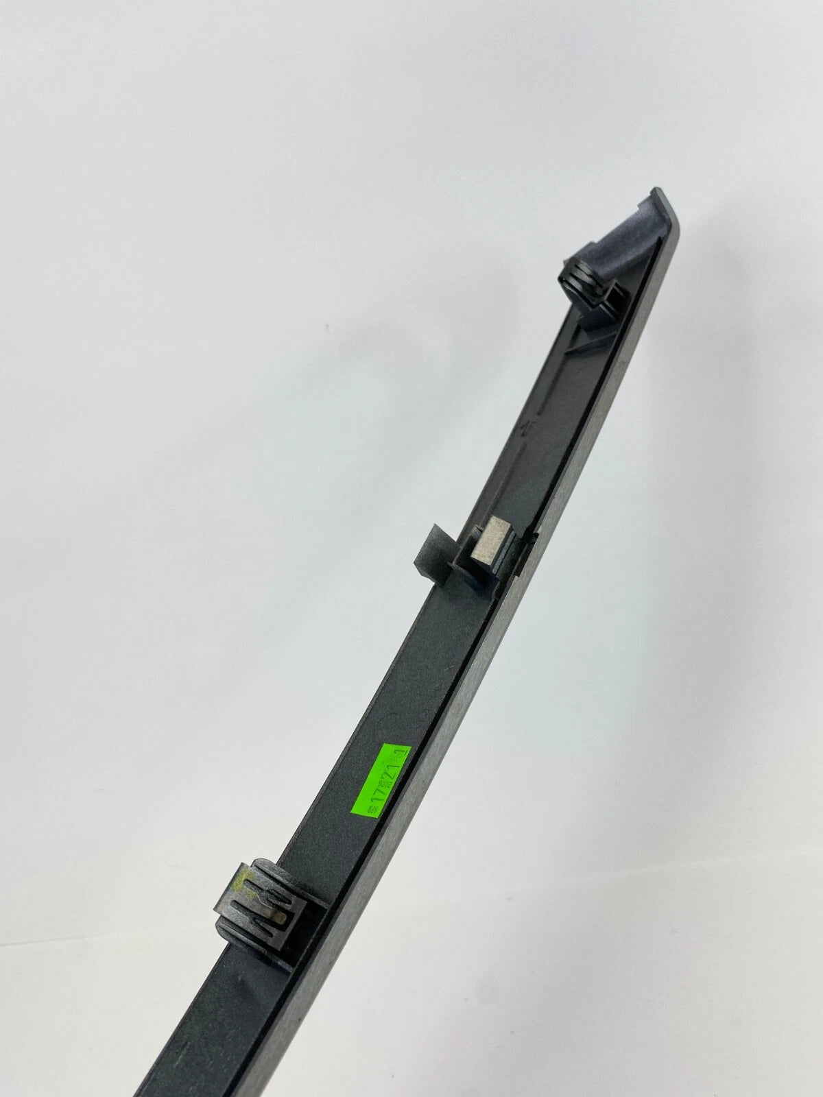 04-06 NISSAN MAXIMA REAR RIGHT INNER DOOR MOLDING PANEL BEZEL TRIM 82948-7Y060