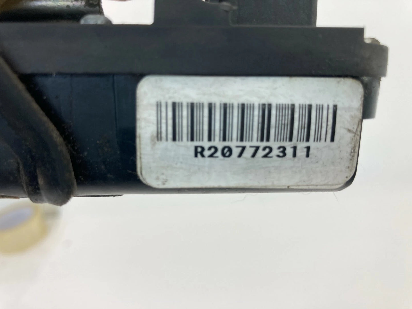 07-09 SATURN AURA FRONT RIGHT PASSENGER SIDE DOOR LOCK LATCH ACTUATOR 20772311