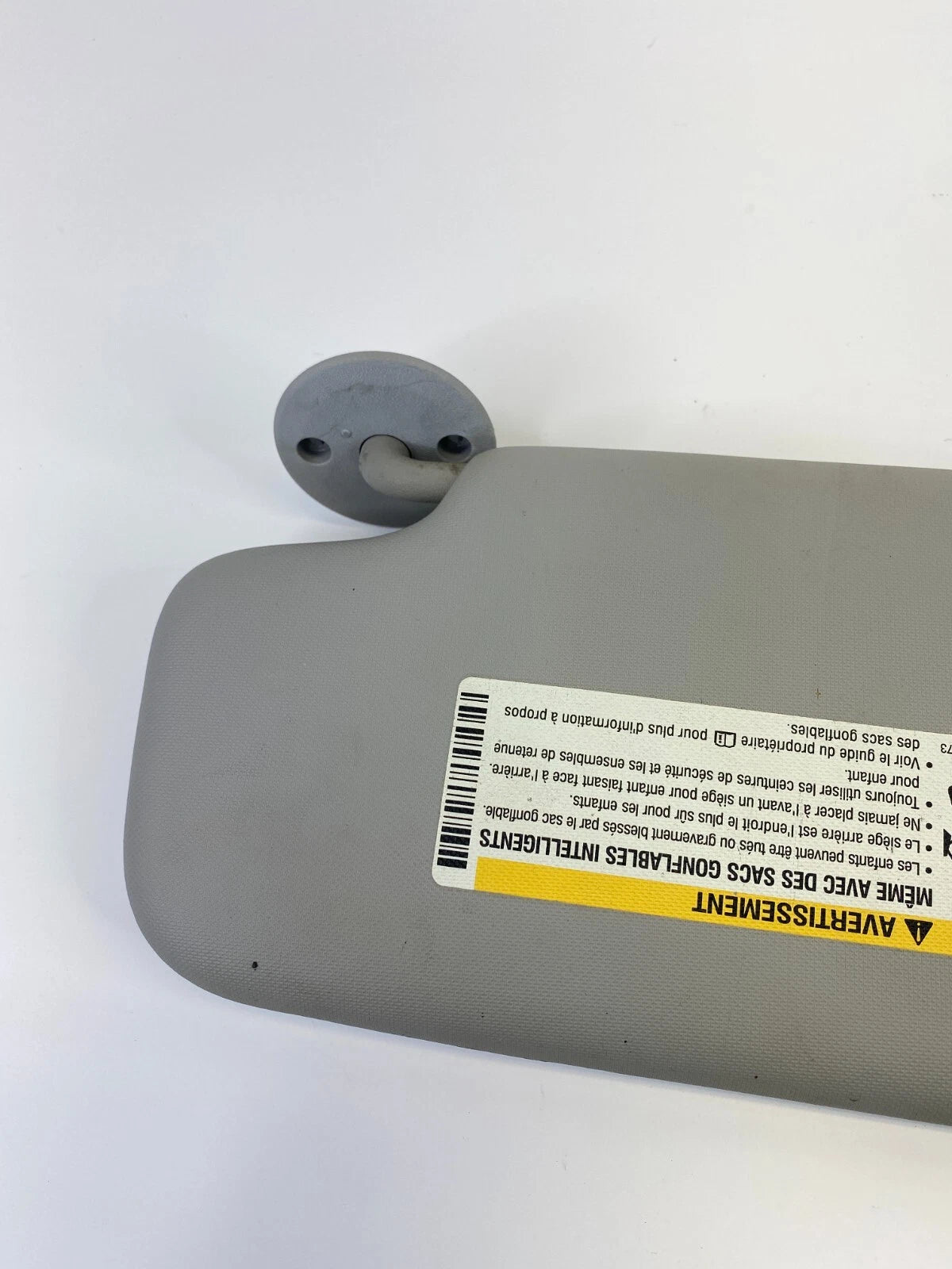 14 15 CHEVROLET SPARK FRONT RIGHT PASSENGER SIDE SUNVISOR SUN VISOR SHADE OEM