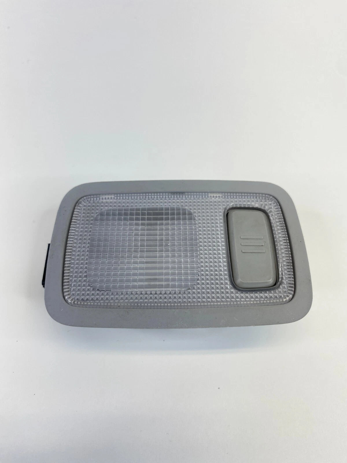 2013-2018 HYUNDAI SANTA FE SPORT ROOF INTERIOR REAR LEFT DOME MAP LIGHT LAMP OEM