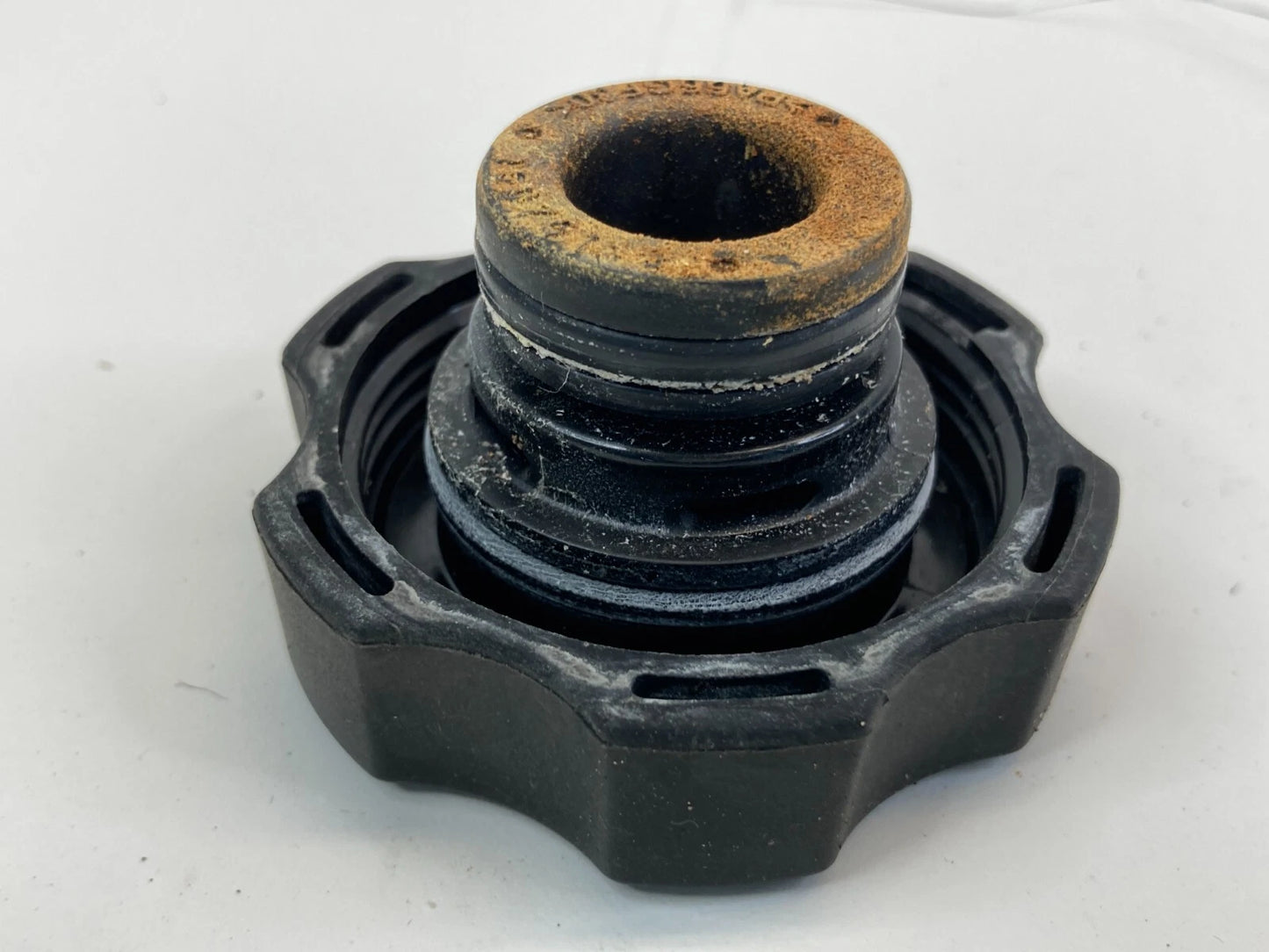 2005-2010 PONTIAC G6 3.5L RADIATOR COOLANT RESERVOIR TANK CAP COVER OEM