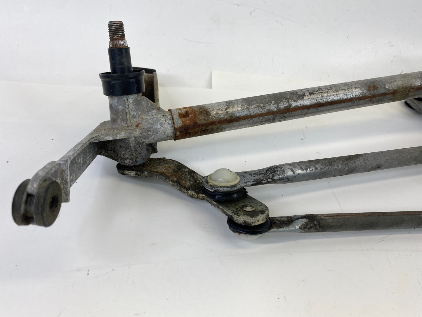 2005 2006 2007 Honda Odyssey Front Windshield Wiper Motor w/ Linkage OEM