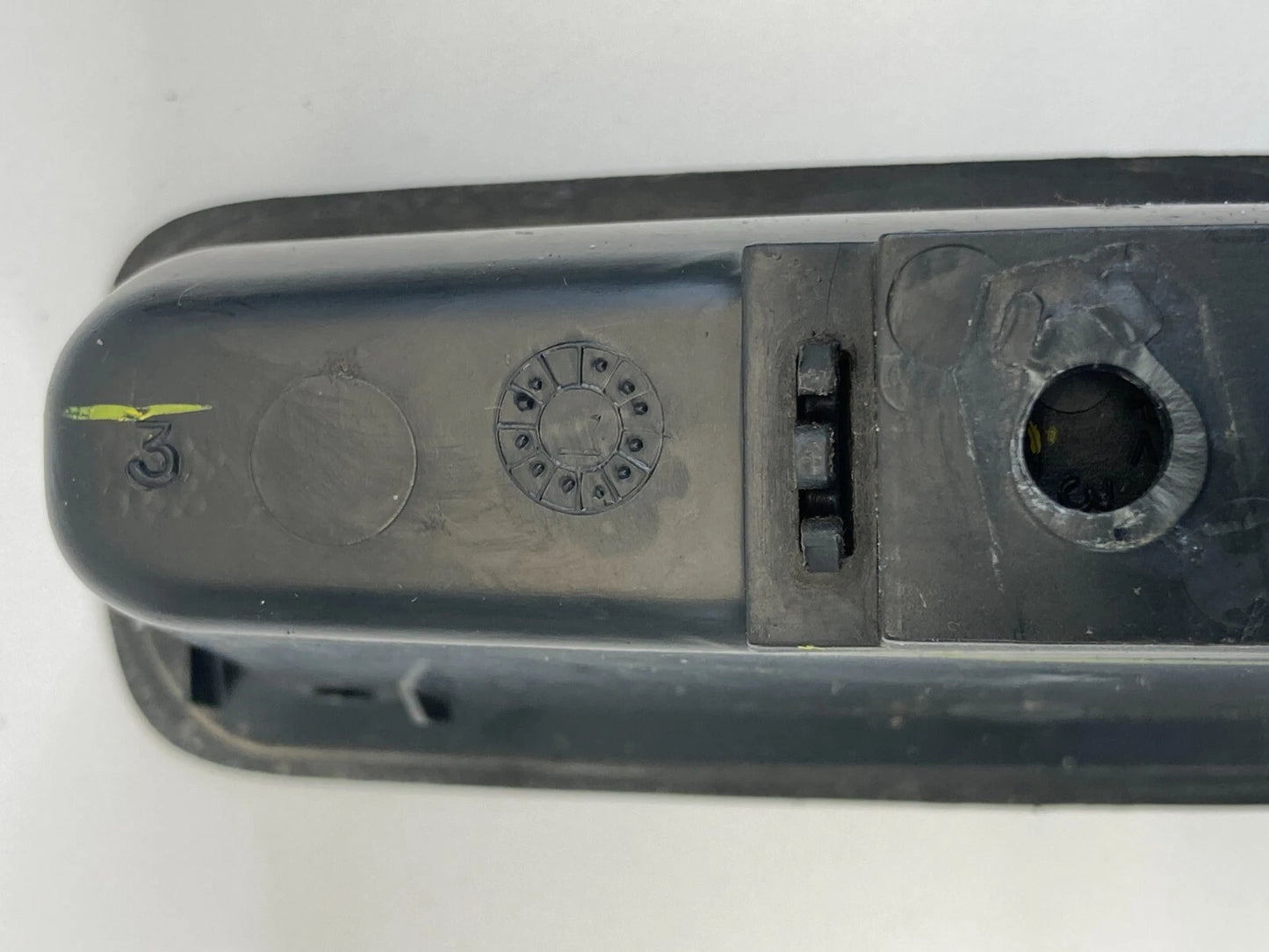 2009 2010 2011 DODGE JOURNEY REAR LEFT SIDE DOOR PULL POCKET STORAGE 100000857