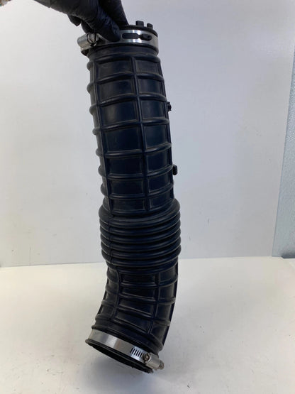 05-10 CHRYSLER 300 DODGE CHARGER MAGNUM 2.7L AIR INTAKE HOSE TUBE 04591866AB OEM
