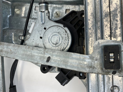 04-12 MITSUBISHI GALANT FR RIGHT SIDE DOOR POWER WINDOW MOTOR W/ REGULATOR OEM