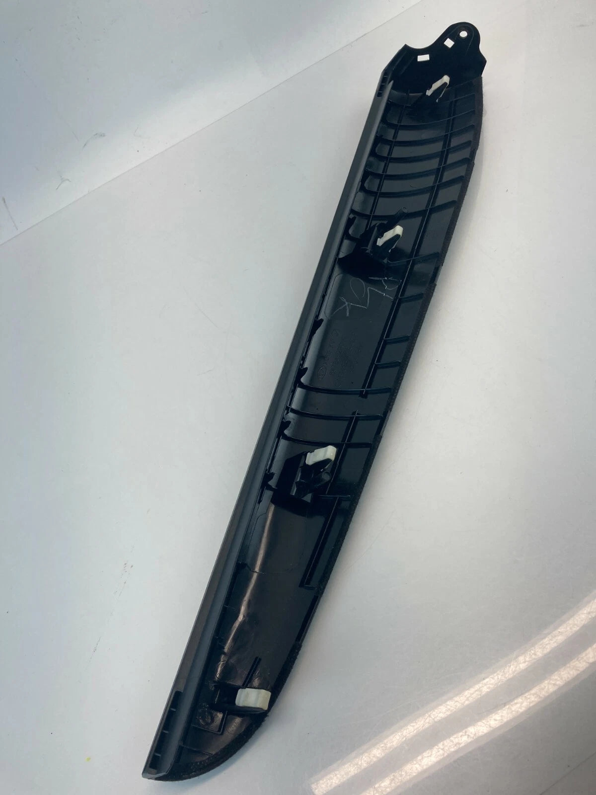 2011-2013 KIA SORENTO RIGHT PASSENGER DASH PANEL TRIM FINISH MOLDING 84784-2P010